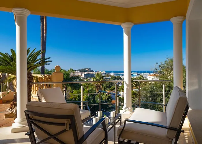 Hidalgo By Aguilarent Денія